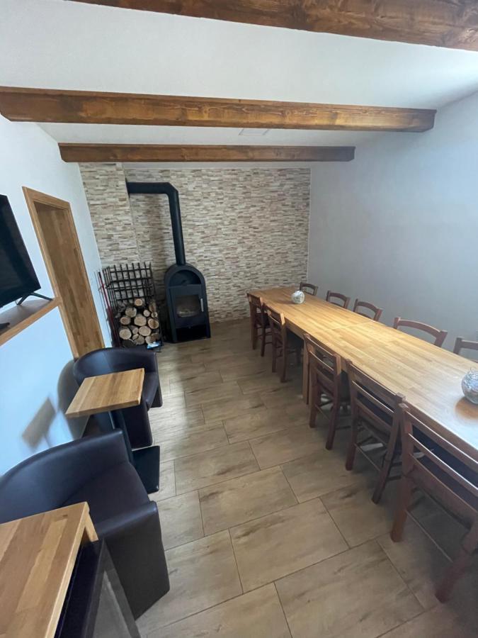 Rodinný penzion Kohoutek Hovorany Esterno foto